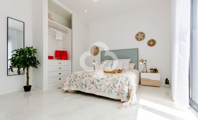 Obra nueva - Villas -
Orihuela