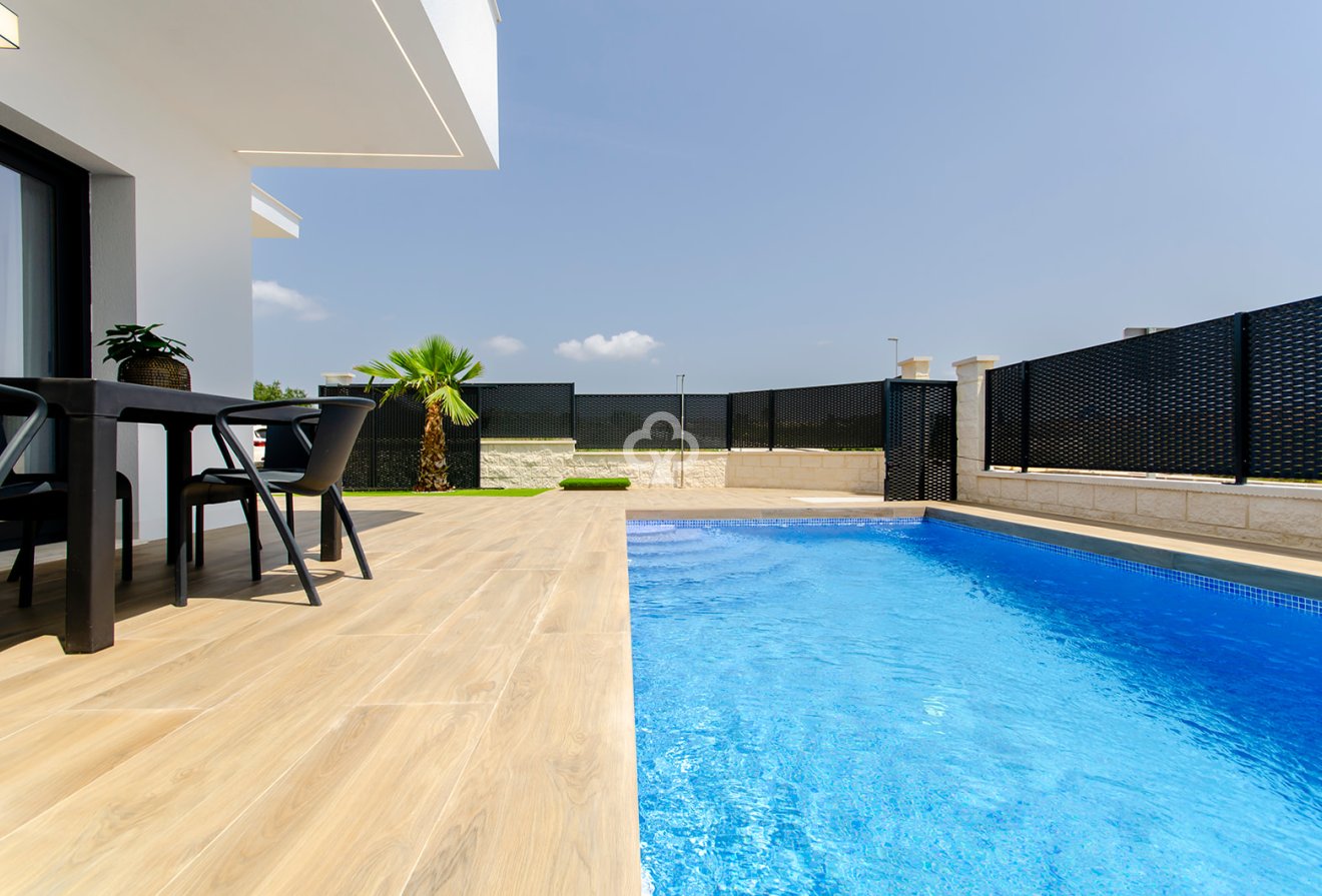 Obra nueva - Villas -
Orihuela