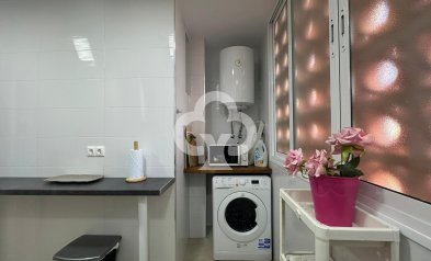 Reventa - Apartamento -
Fuengirola - 1ª Línea de playa