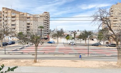 Resale - Apartment / flat -
Torrevieja - Nueva Torrevieja - Aguas Nuevas