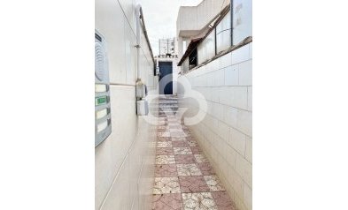 Reventa - Apartamento / piso -
Torrevieja - Nueva Torrevieja - Aguas Nuevas