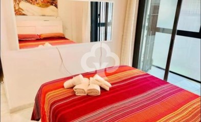 Wiederverkauf - Apartamento -
Fuengirola - El Higuerón