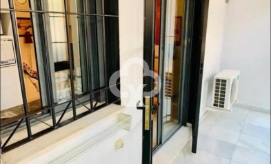 Resale - Apartament -
Fuengirola - El Higuerón