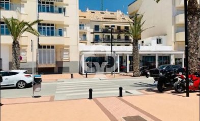 Wiederverkauf - Apartamento -
Fuengirola - El Higuerón