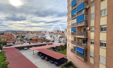 Alquiler a largo plazo - Apartamento -
Fuengirola - Recinto Ferial