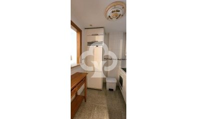 Alquiler a largo plazo - Apartamento -
Fuengirola - Recinto Ferial