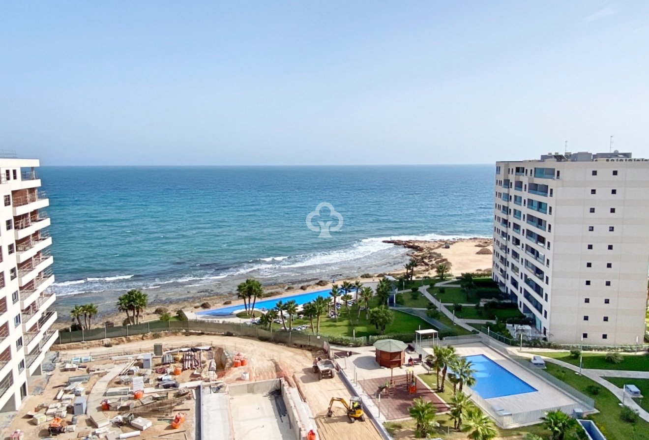 Resale - Apartment / flat -
Orihuela Costa - Punta Prima