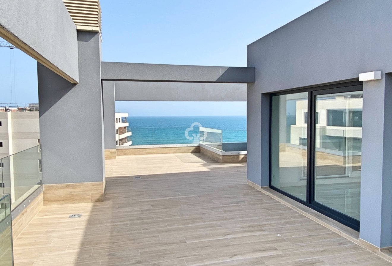 Resale - Apartment / flat -
Orihuela Costa - Punta Prima