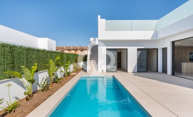 Obra nueva - Villas -
Los Alcázares