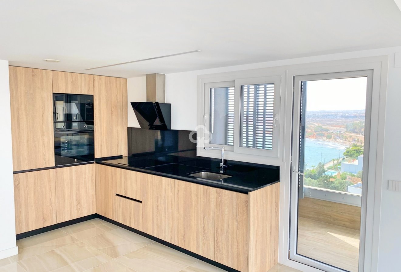 Resale - Apartment / flat -
Orihuela Costa - Punta Prima