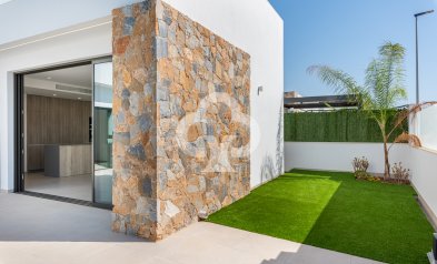 Obra nueva - Villas -
Los Alcázares