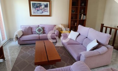 Resale - Townhouse -
Fuengirola - Castillo de Sohail