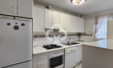 Wiederverkauf - Apartamento -
Fuengirola - Castillo de Sohail