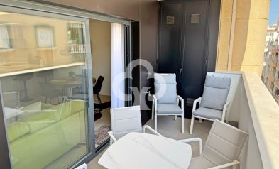 Resale - Apartment / flat -
Torrevieja - Centro