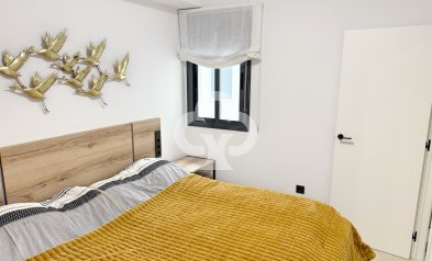 Resale - Apartment / flat -
Torrevieja - Centro