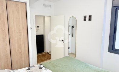 Resale - Apartment / flat -
Torrevieja - Centro