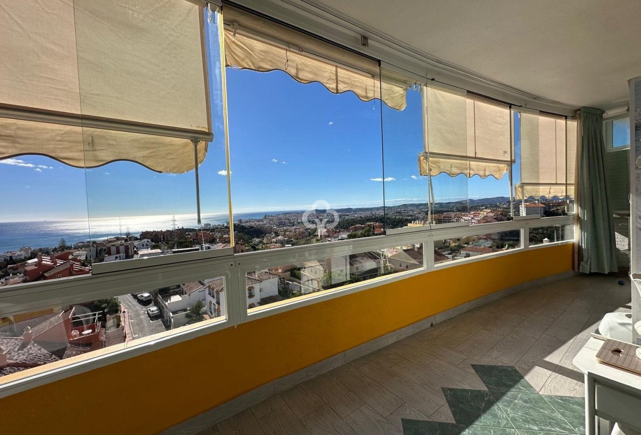 Wiederverkauf - Apartamento -
Fuengirola - Torreblanca del Sol