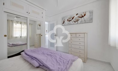 Resale - Apartament -
Torrevieja