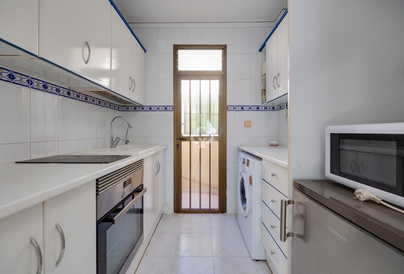 Resale - Apartament -
Torrevieja