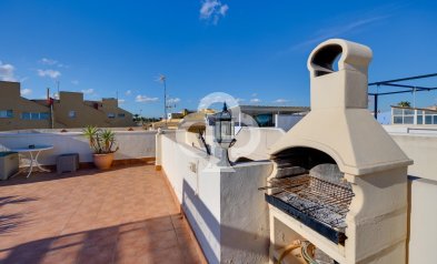 Resale - Apartament -
Torrevieja