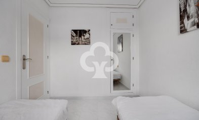 Resale - Apartament -
Torrevieja