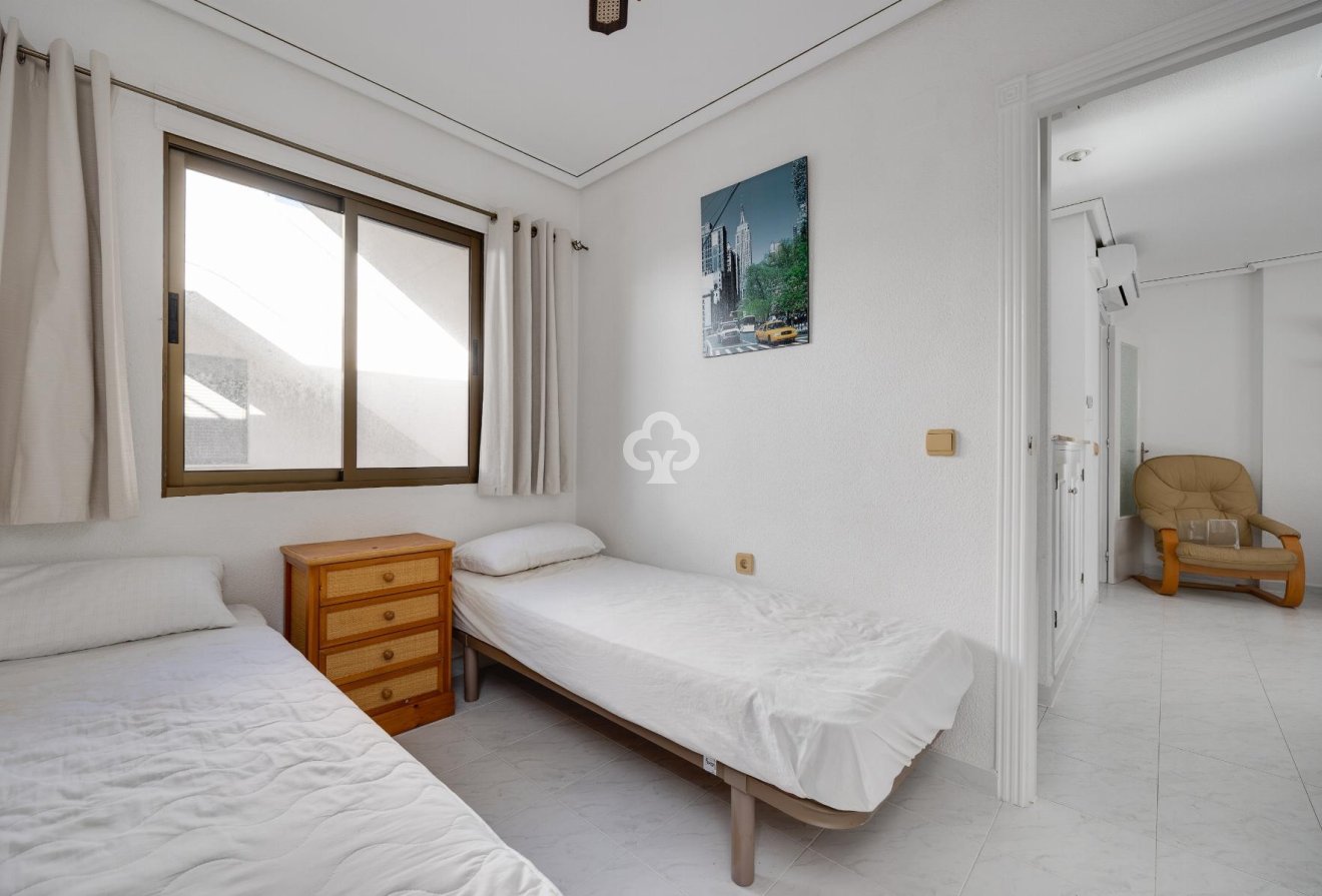 Resale - Apartament -
Torrevieja